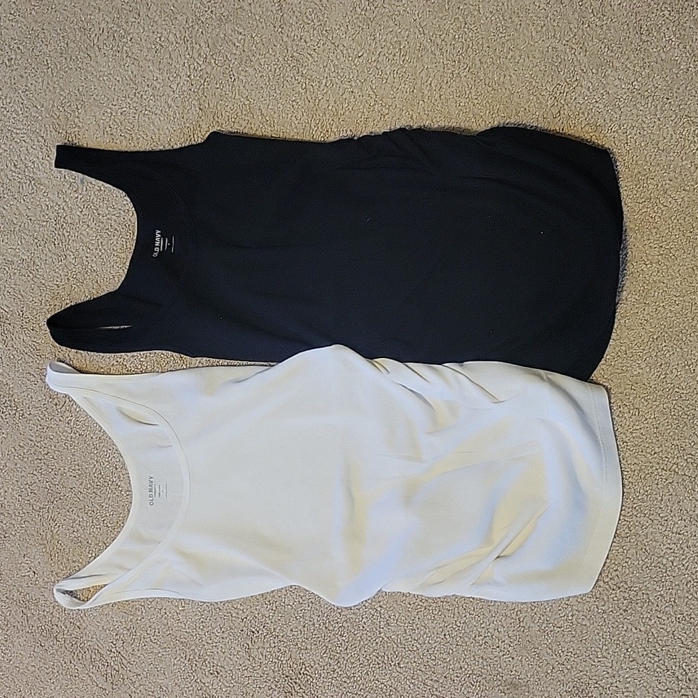 Old navy maternity tanks